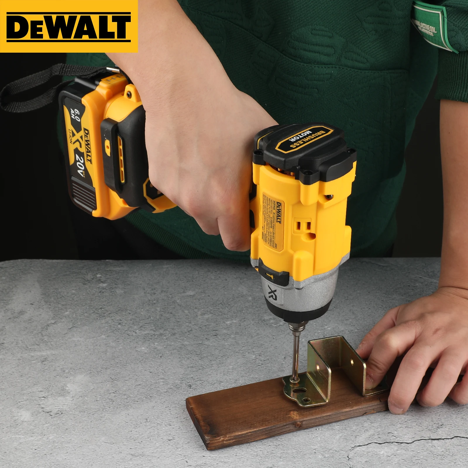 DEWALT DCF922B ATOMIC 20V MAX  – Brushless Impact Wrench 20V recenzja i cena