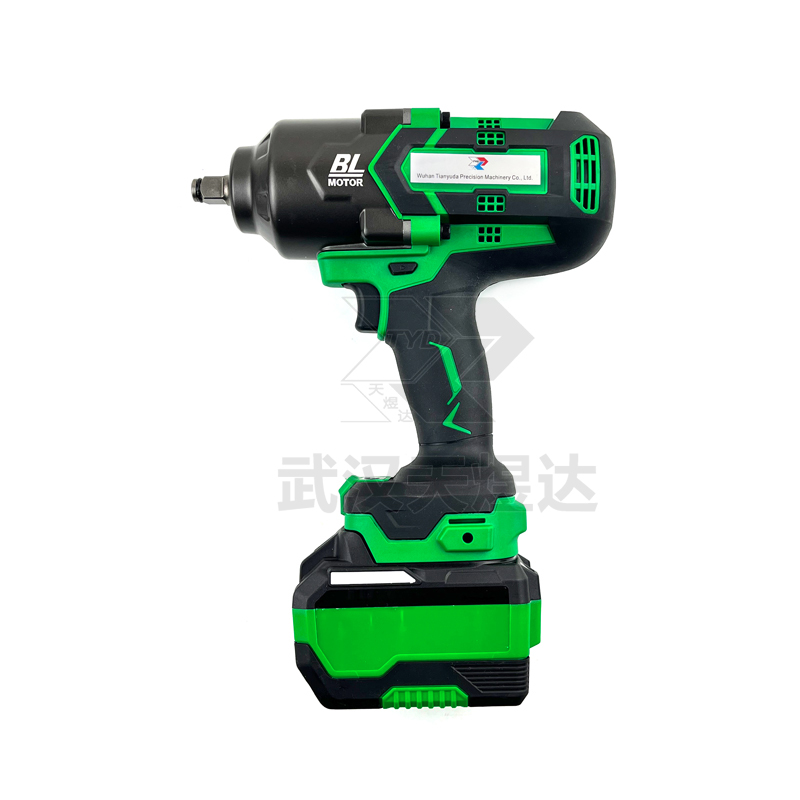 Klucz udarowy akumulatorowy 3/ – Impact Wrench Battery 4Ah recenzja i cena